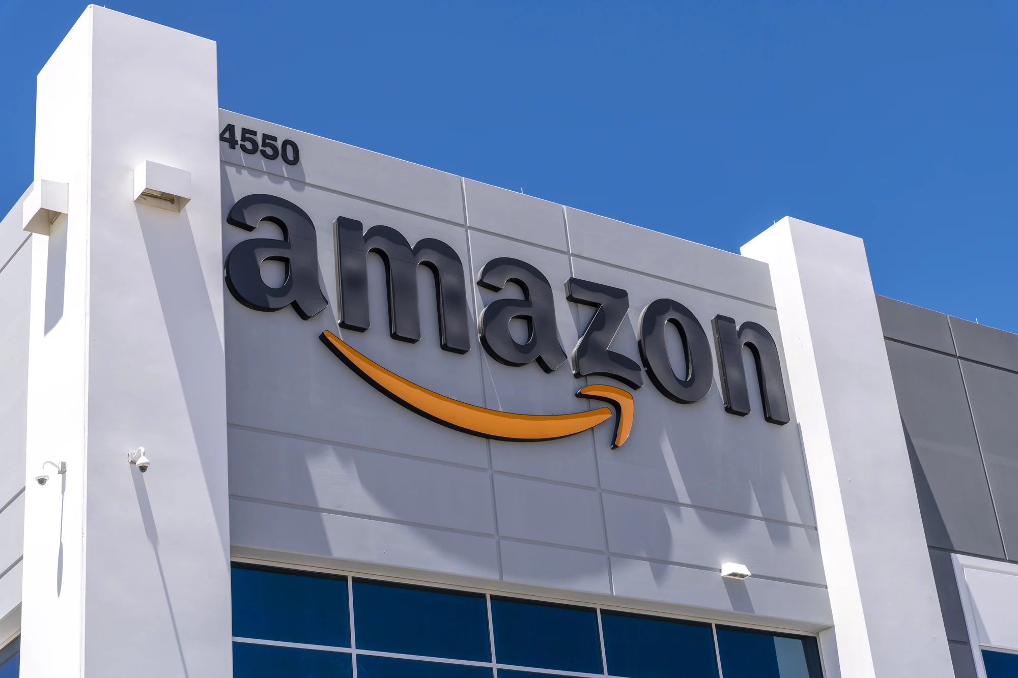 Amazon updates Alexa to help you manage shopping lists, subscriptions, and update delivery instructions