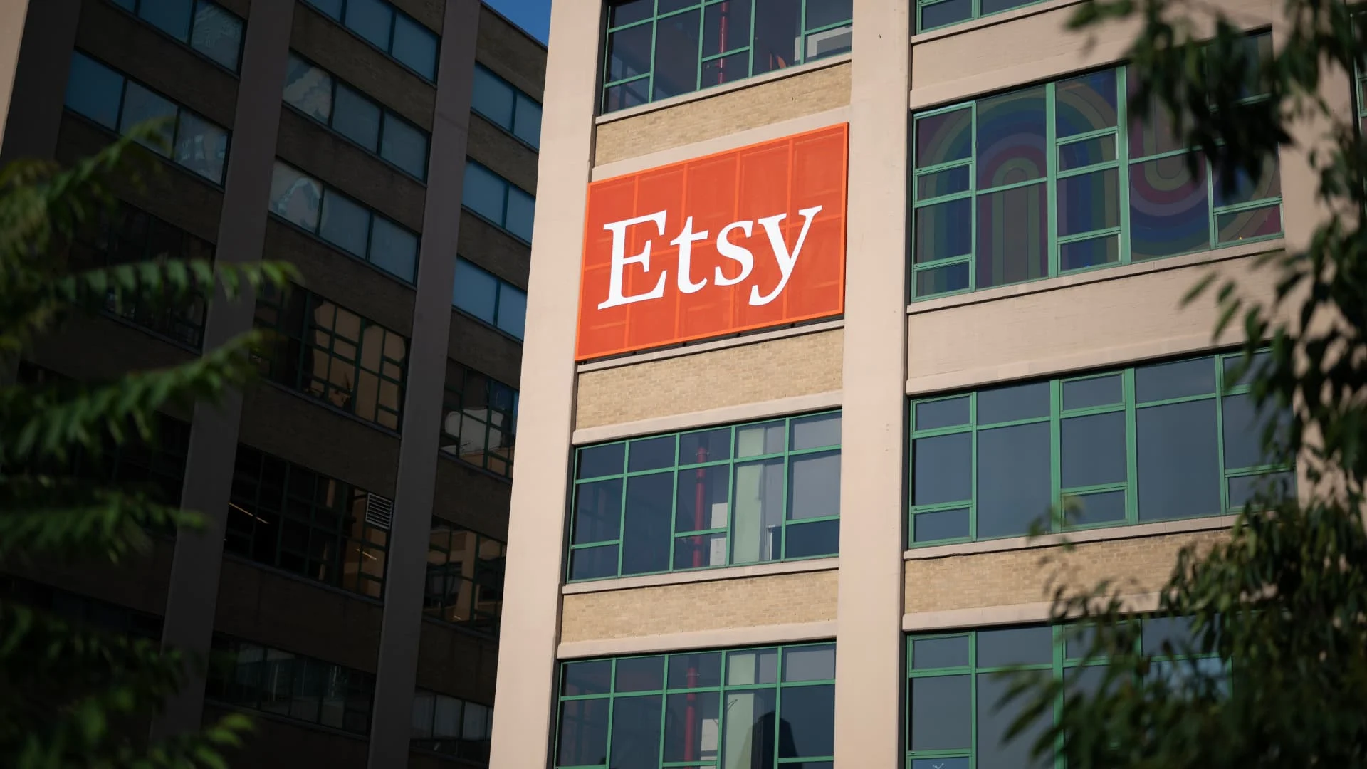 Etsy bans AI-generated recipes and patterns from its online marketplace